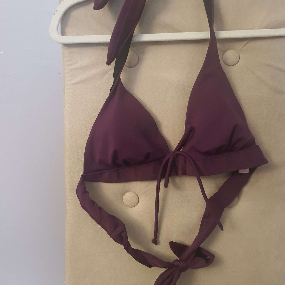 Victoria's Secret Purple Bikini Top Size Small Excellent Pre Owned Condition